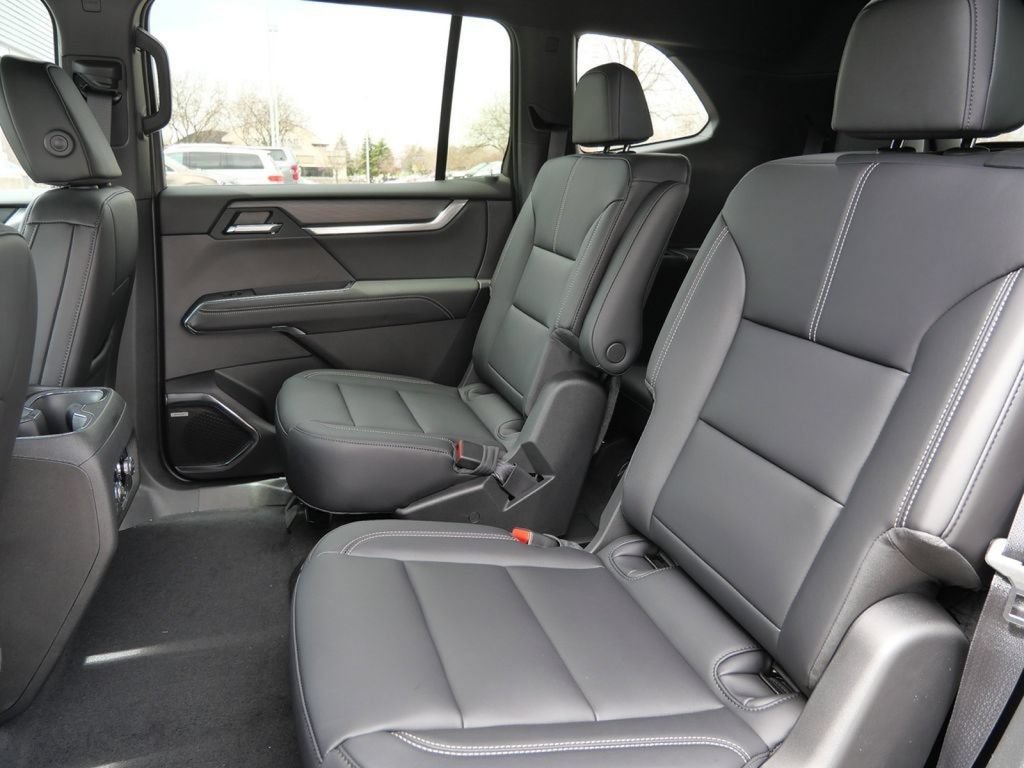New 2026 GMC Acadia Elevation w/ Black Edition AWD/4WD image 39