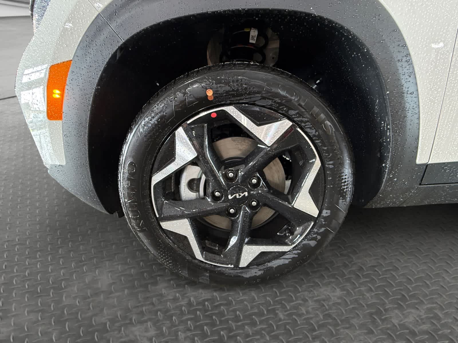 New 2026 Kia Seltos S AWD/4WD image 9