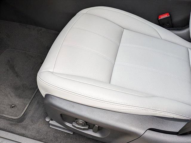 Used 2026 Land Rover Range Rover Evoque S AWD/4WD image 4