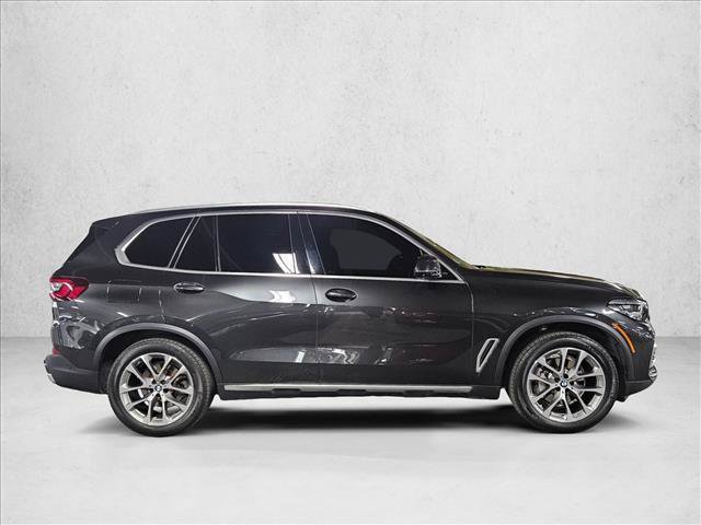 Certified 2023 BMW X5 sDrive40i w/ Parking Assistance Package RWD image 4