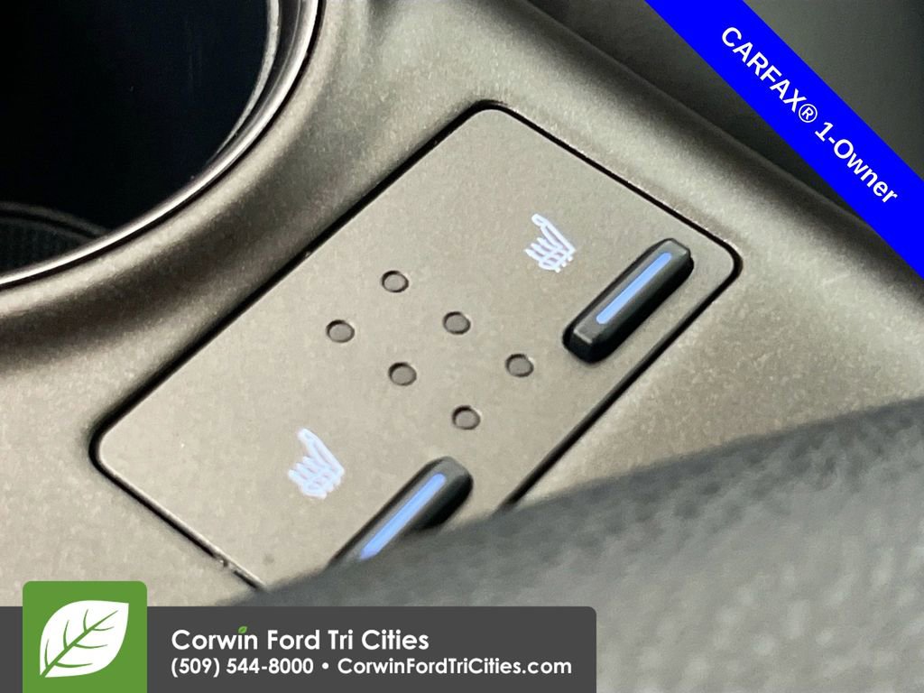 Used 2024 Toyota Camry SE FWD image 23