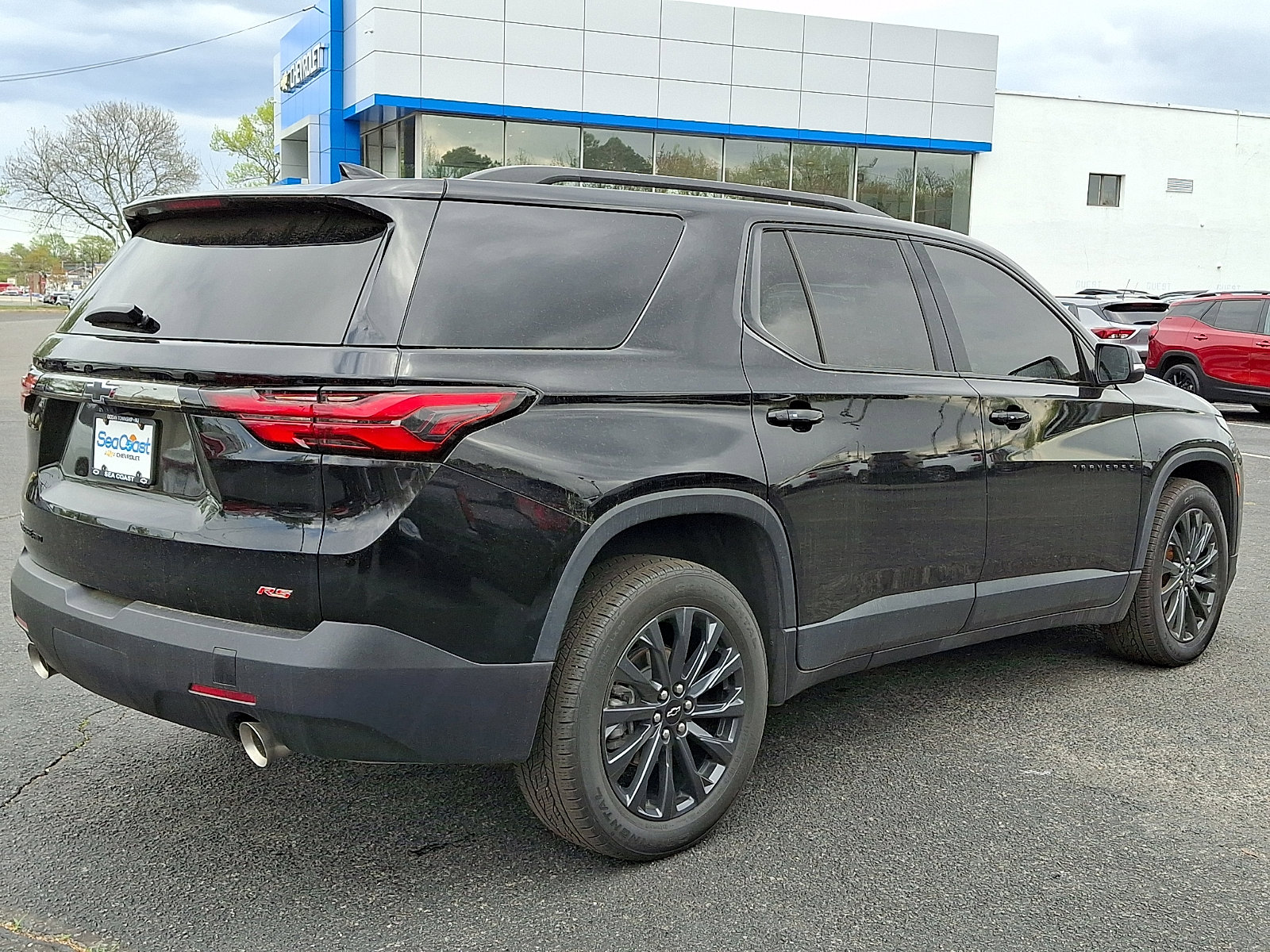 Certified 2023 Chevrolet Traverse RS w/ LPO, Floor Liner Package AWD/4WD image 7