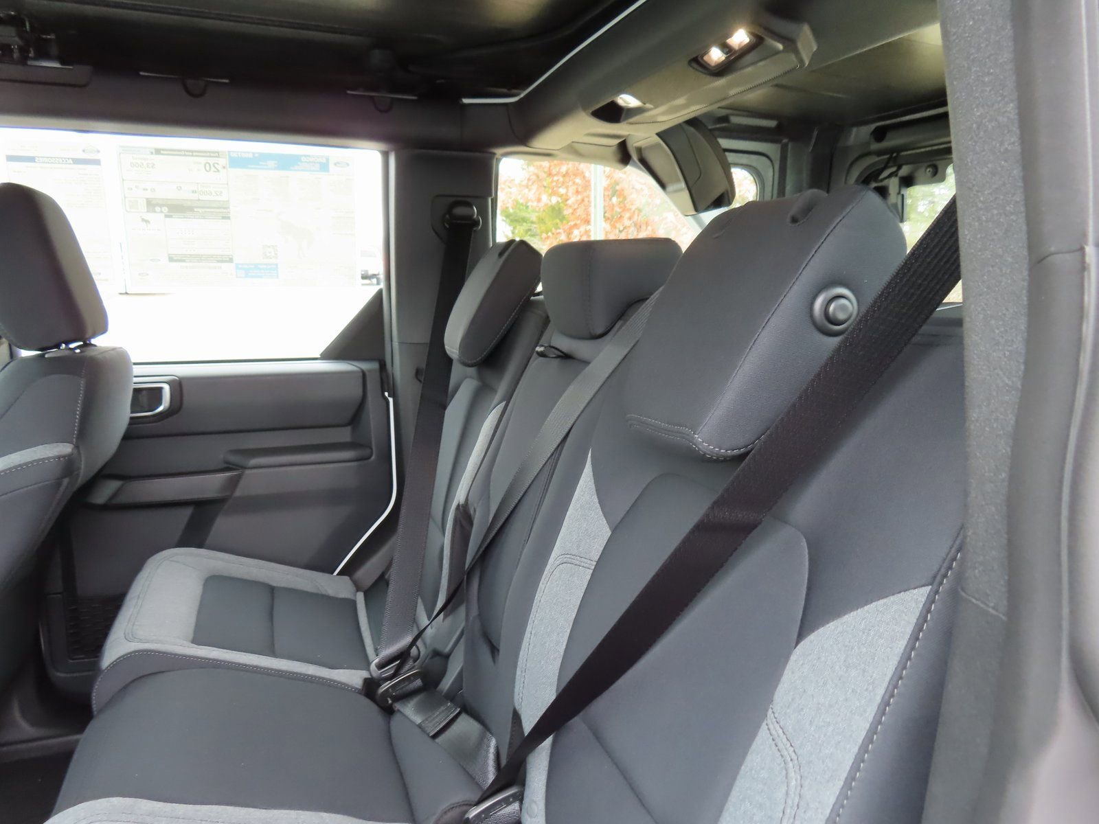 New 2025 Ford Bronco 4-Door image 19