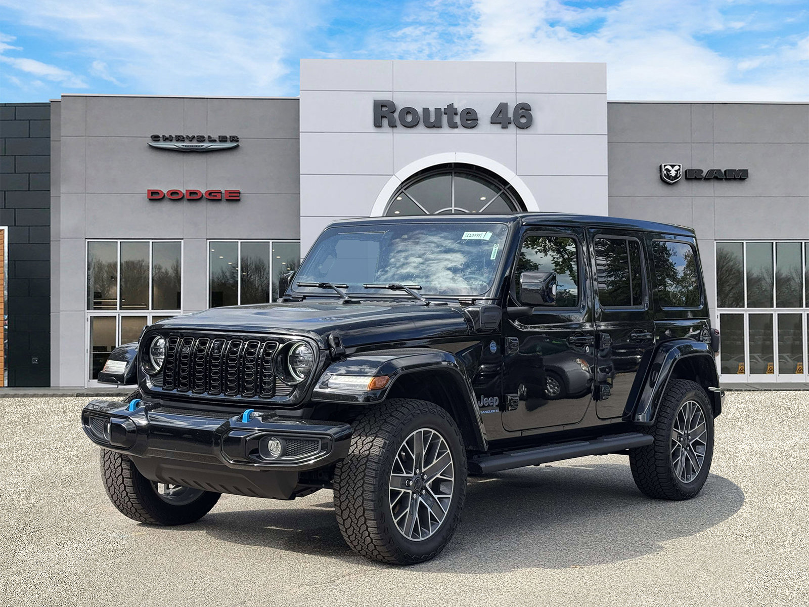 Used 2024 Jeep Wrangler High Altitude AWD/4WD image 2