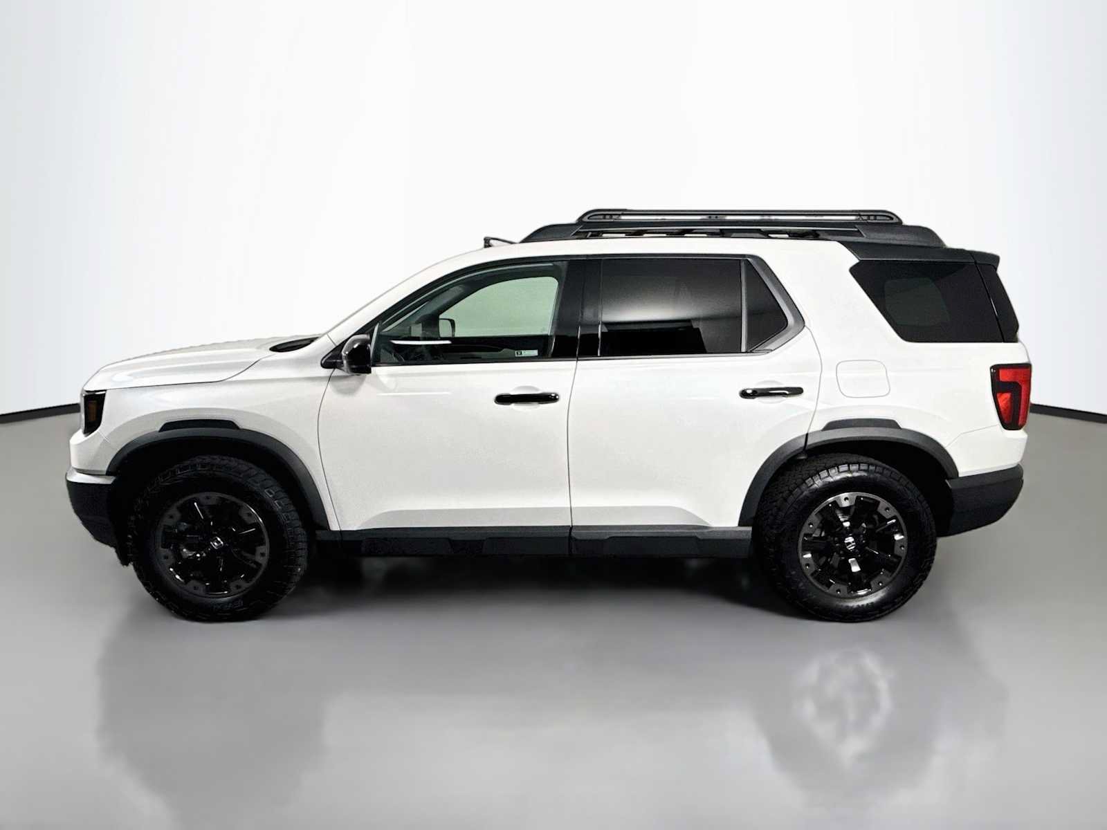 Used 2026 Honda Passport TrailSport Elite image 4