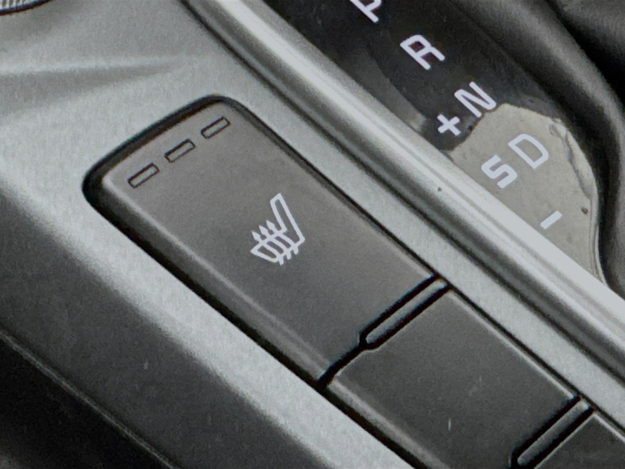 Used 2021 Kia Seltos S image 19