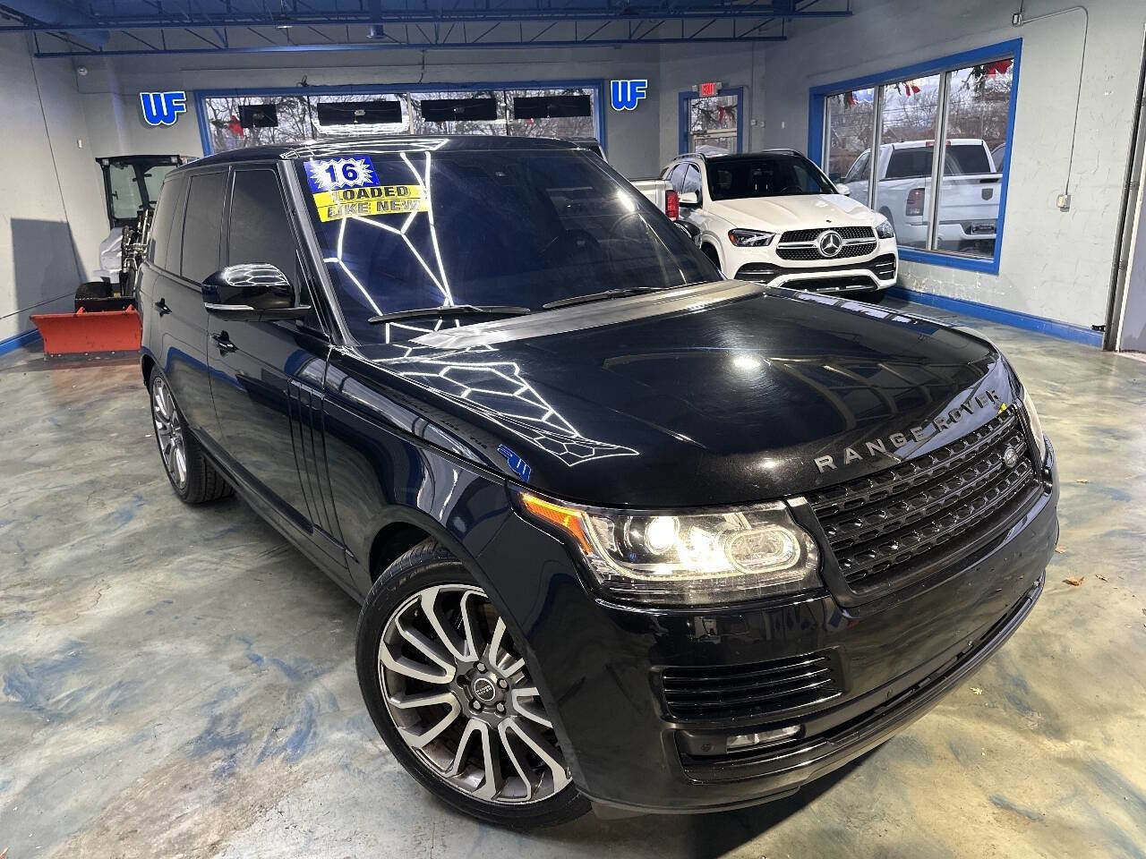 Used 2016 Land Rover Range Rover Supercharged image 4