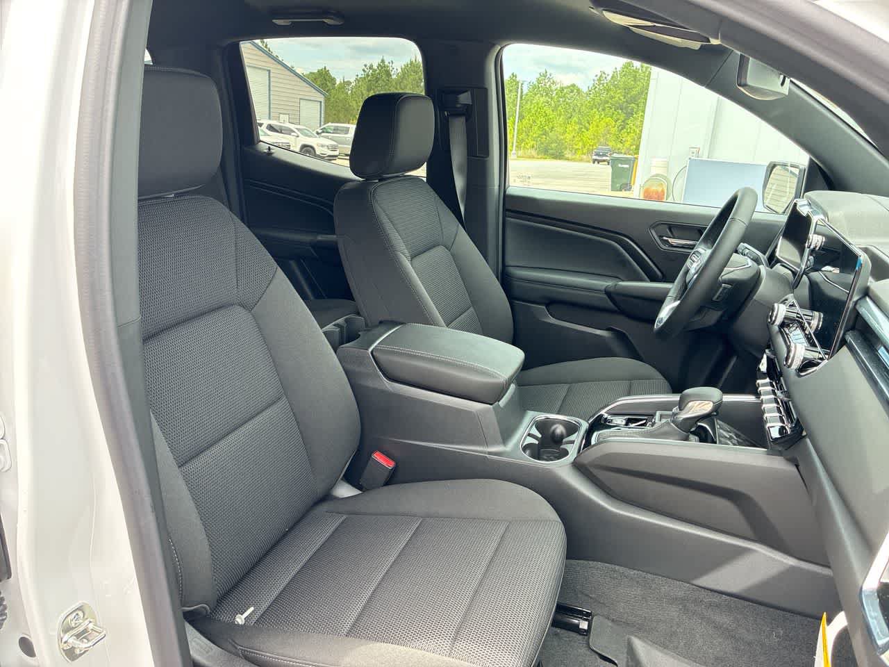 New 2026 GMC Canyon Elevation w/ Convenience Package RWD image 27