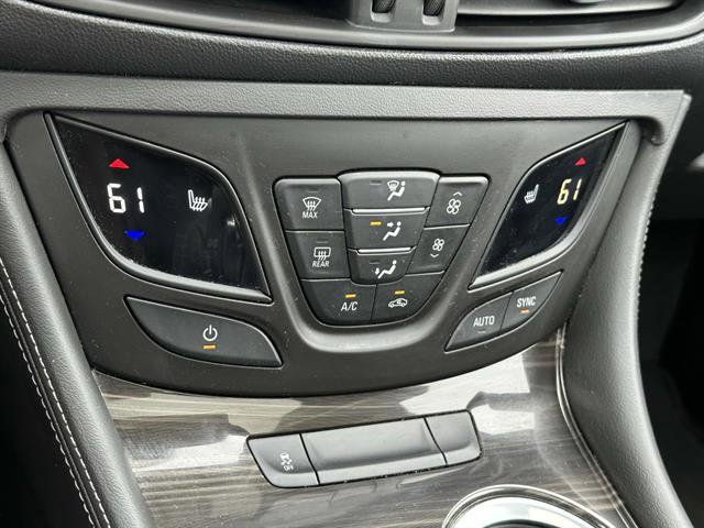 Used 2019 Buick Envision Premium image 21
