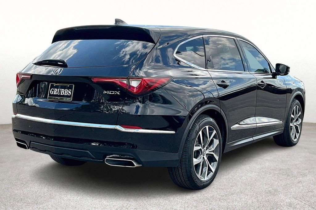 Used 2023 Acura MDX FWD w/ Technology Package image 2