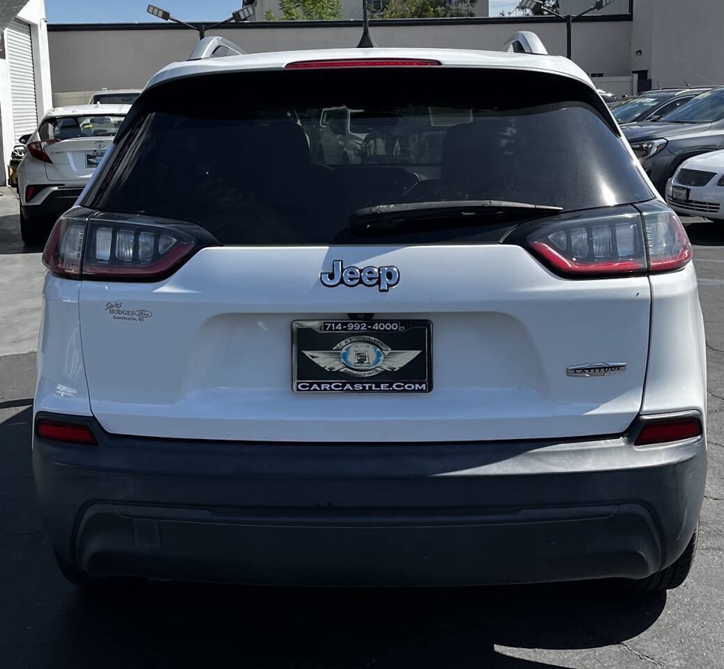 Used 2019 Jeep Cherokee Latitude w/ Popular Appearance Group FWD image 6