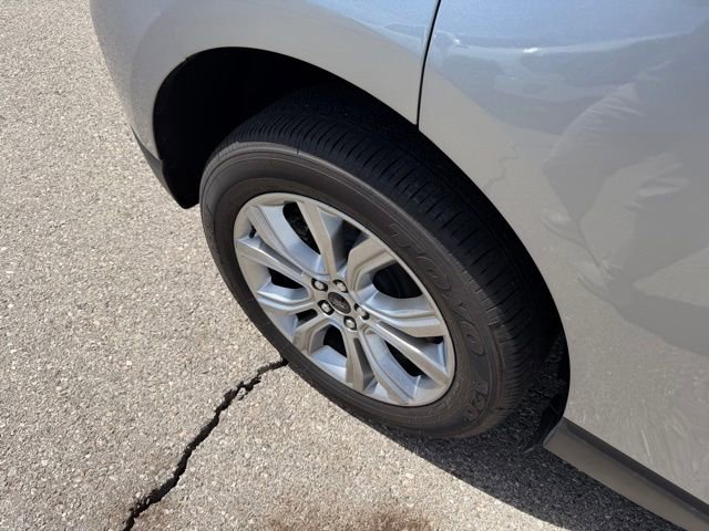 Used 2024 Ford Edge Titanium AWD/4WD image 20