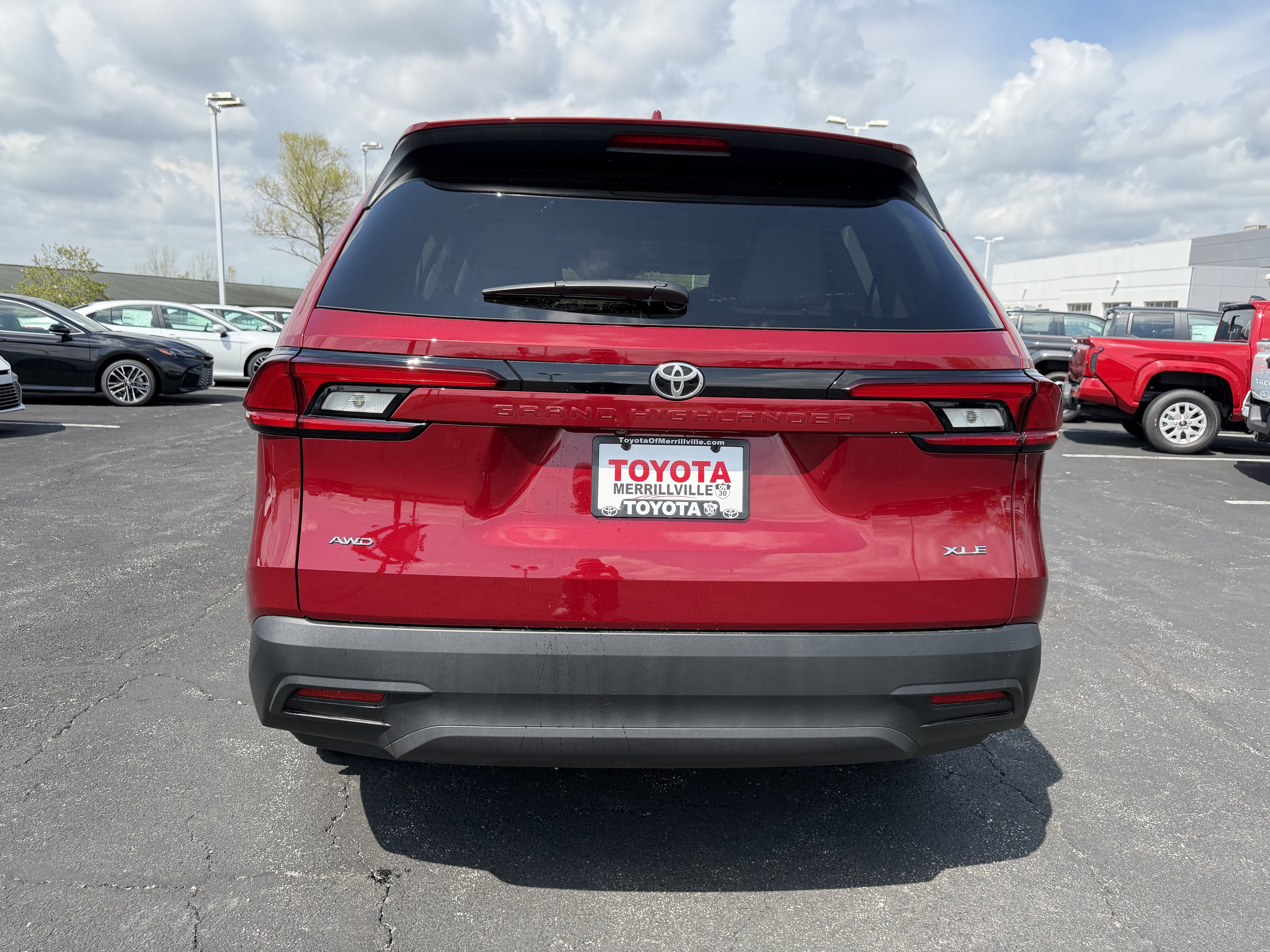 Used 2026 Toyota Grand Highlander XLE image 7