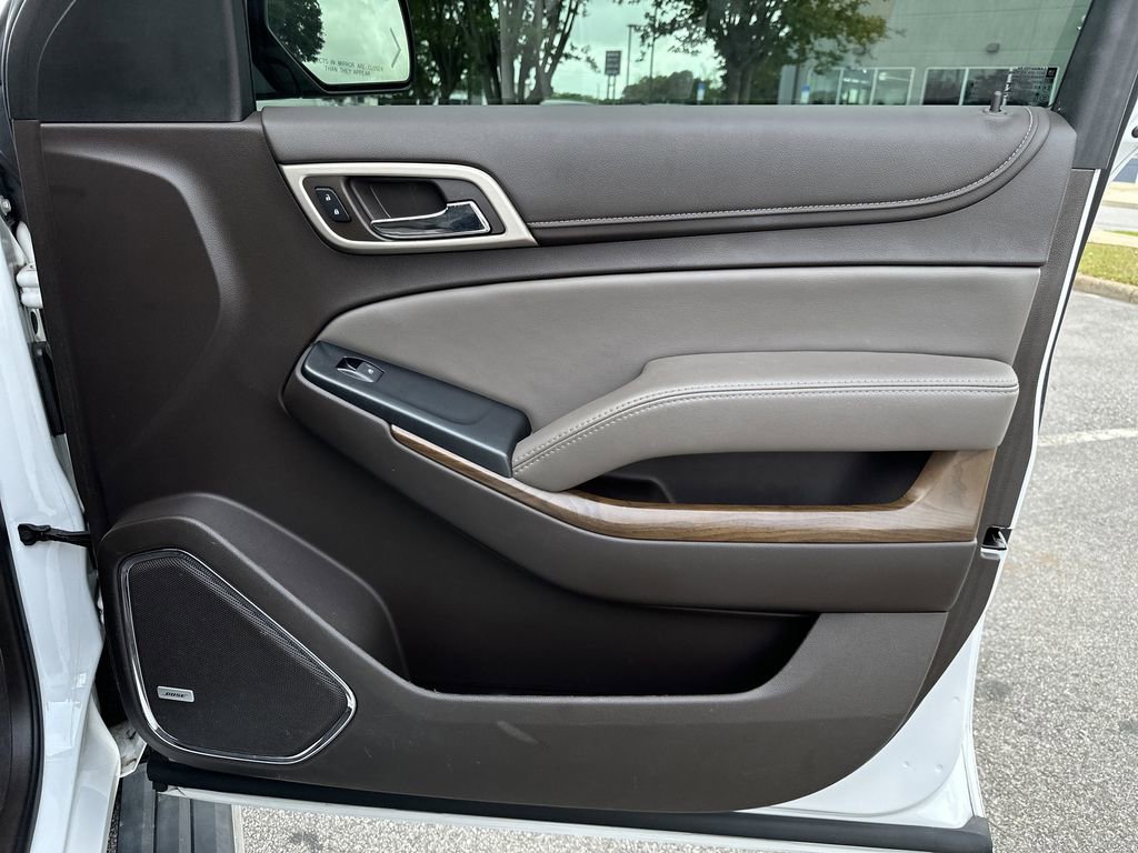 Used 2019 GMC Yukon Denali w/ Denali Ultimate Package AWD/4WD image 39