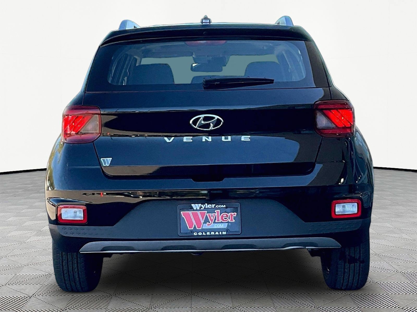 New 2026 Hyundai Venue SEL FWD image 5