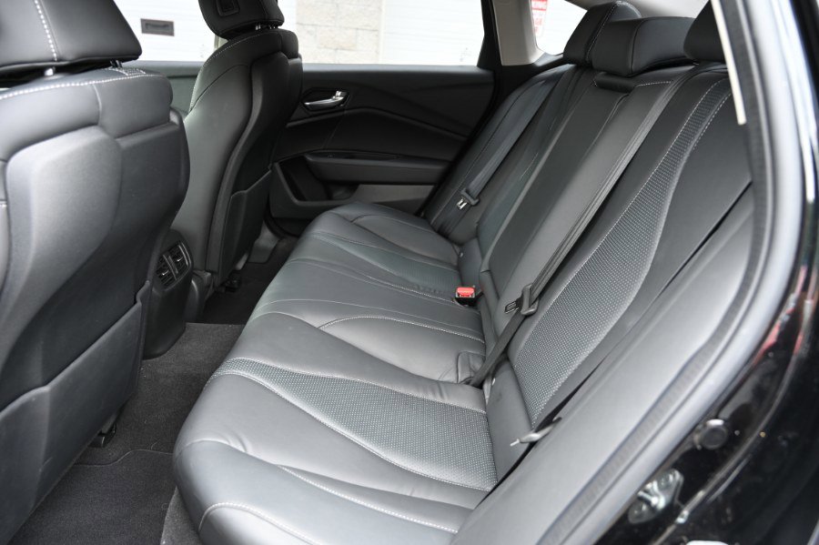 Used 2023 Acura TLX w/ Technology Package image 16