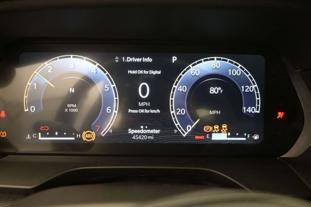 Used 2023 Jeep Grand Cherokee Altitude AWD/4WD image 32