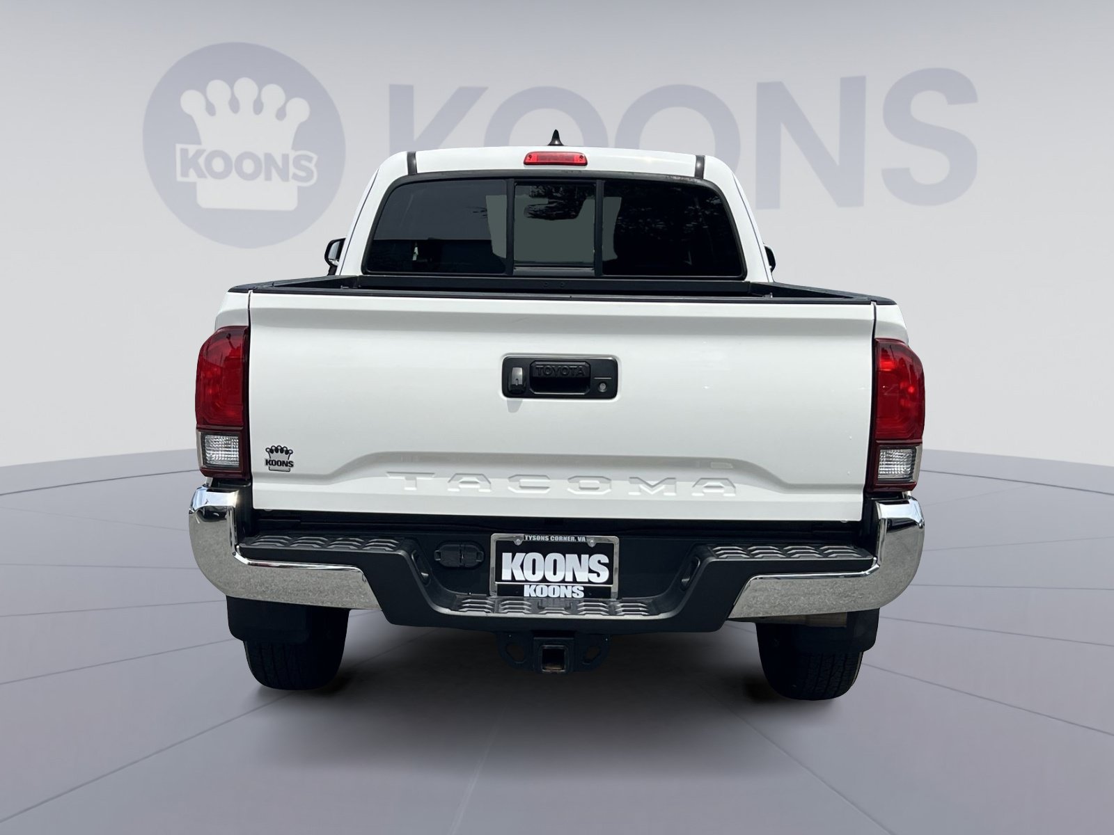 Used 2021 Toyota Tacoma SR5 RWD image 10