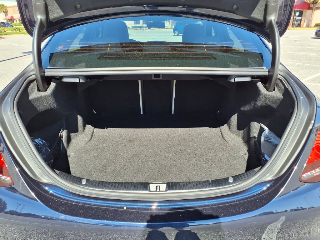 Used 2021 Mercedes-Benz C 300 4MATIC Sedan image 18