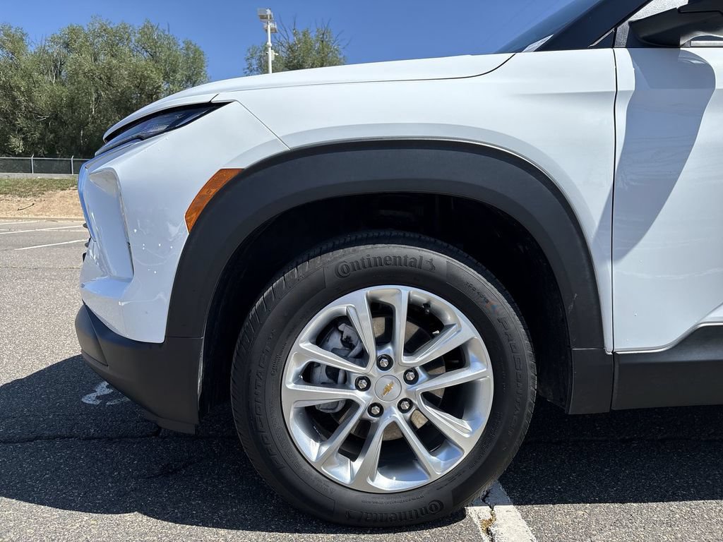 Certified 2026 Chevrolet TrailBlazer LS AWD/4WD image 36