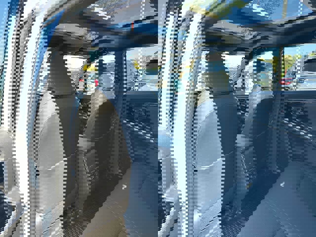 Used 2024 Subaru Solterra Touring w/ Touring Package image 23