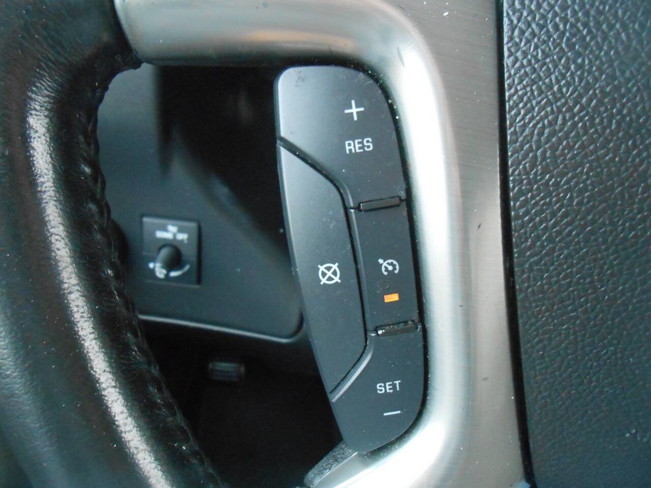 Used 2017 Chevrolet Express 3500 LT w/ LT Preferred Equipment Group image 17