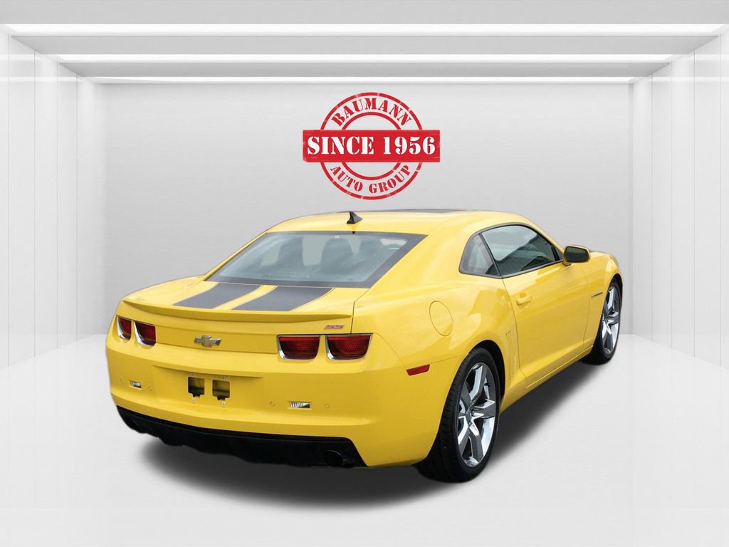 Used 2010 Chevrolet Camaro SS w/ RS Package image 5