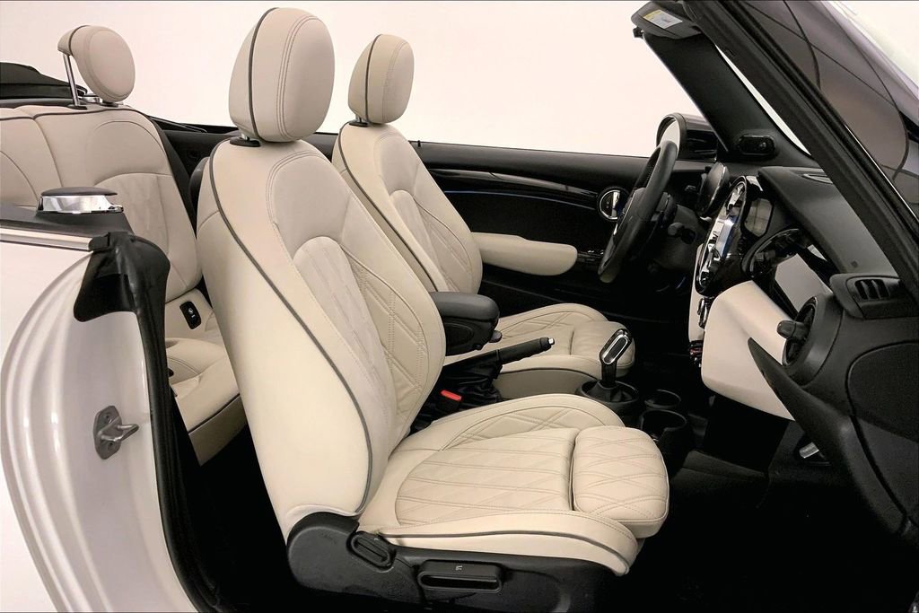 Certified 2023 MINI Cooper S image 6