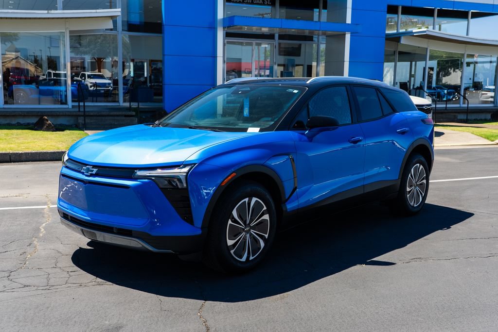 New 2026 Chevrolet Blazer EV LT w/ Super Cruise Package AWD/4WD image 2