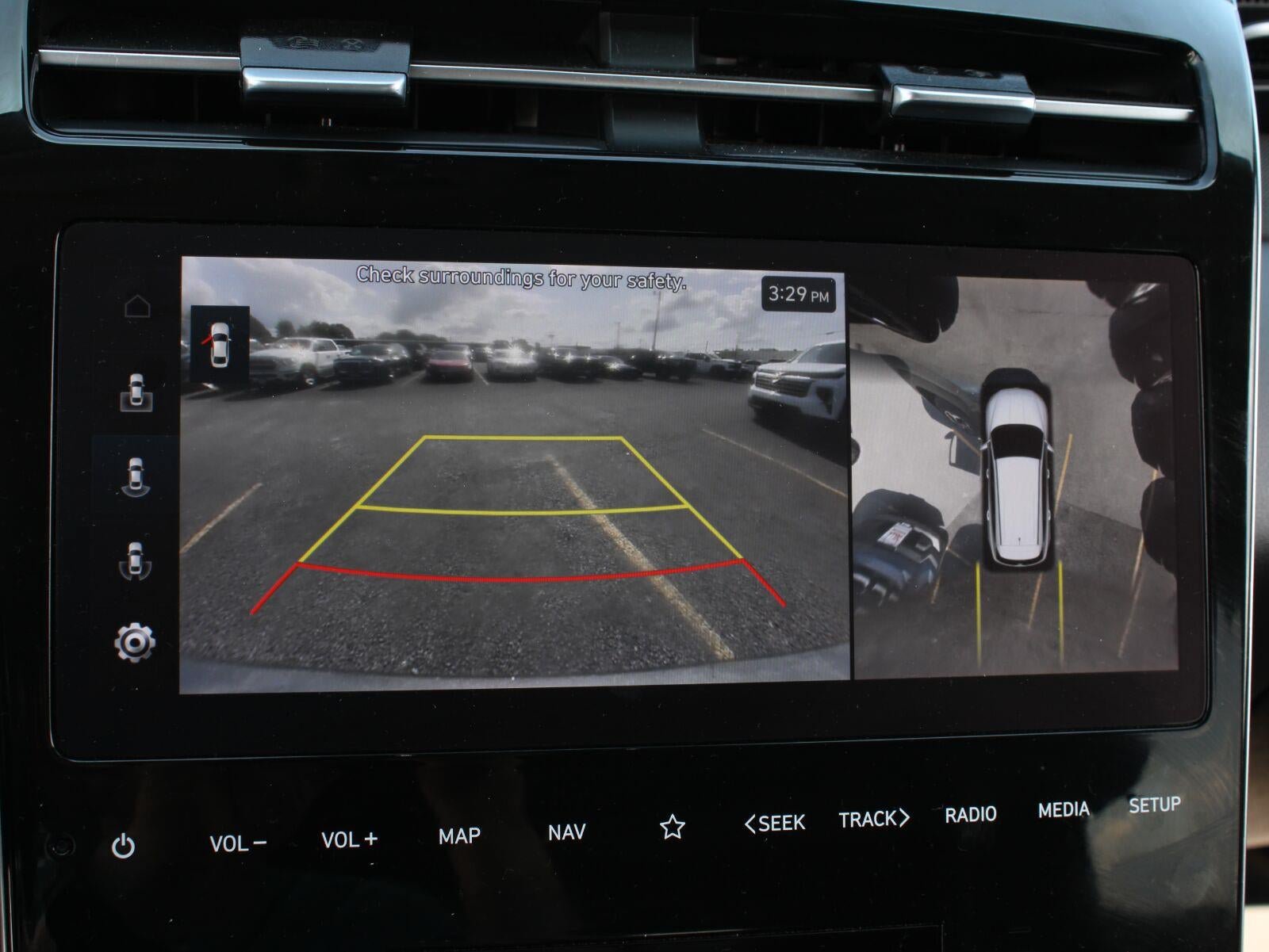 Used 2024 Hyundai Tucson Limited AWD/4WD image 16