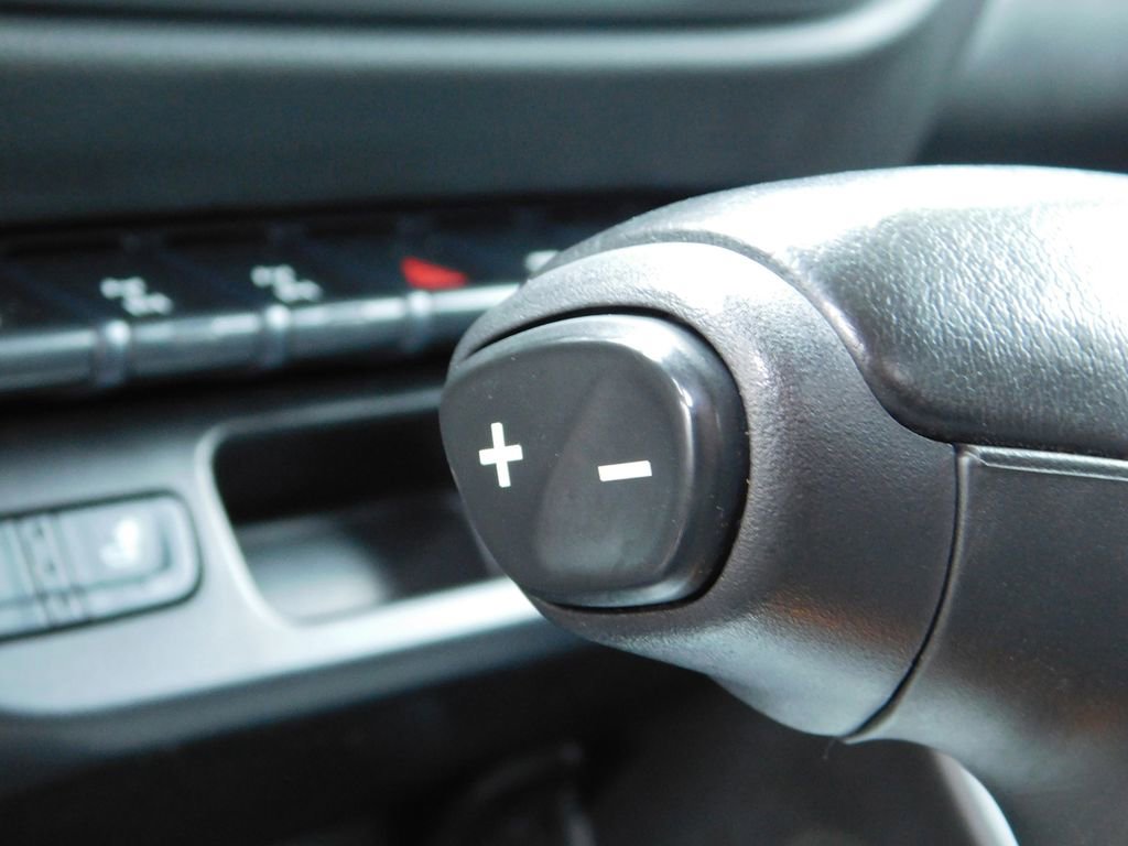 Used 2021 Chevrolet Colorado ZR2 image 21