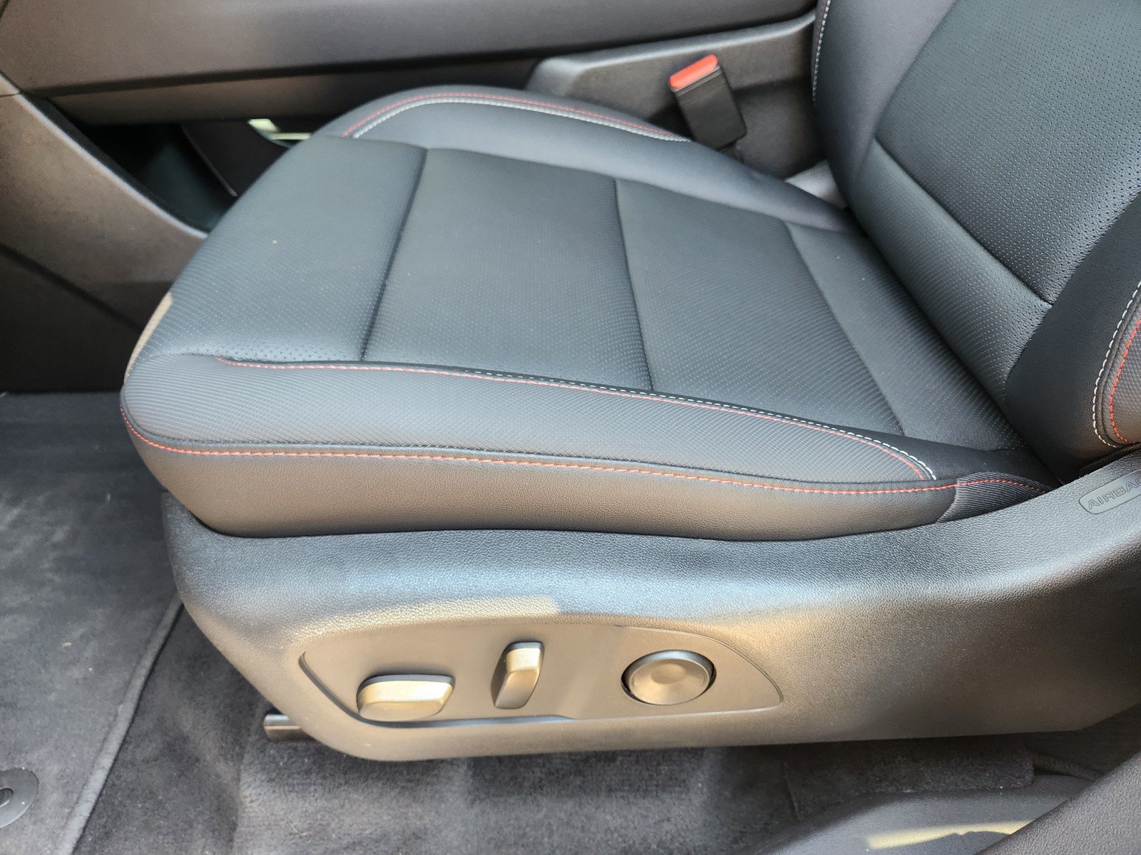 Used 2026 Chevrolet Traverse Z71 AWD/4WD image 22