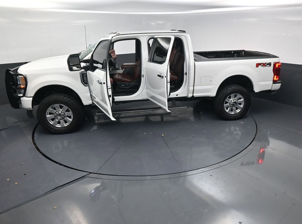 Used 2022 Ford F250 Platinum w/ FX4 Off-Road Package image 27