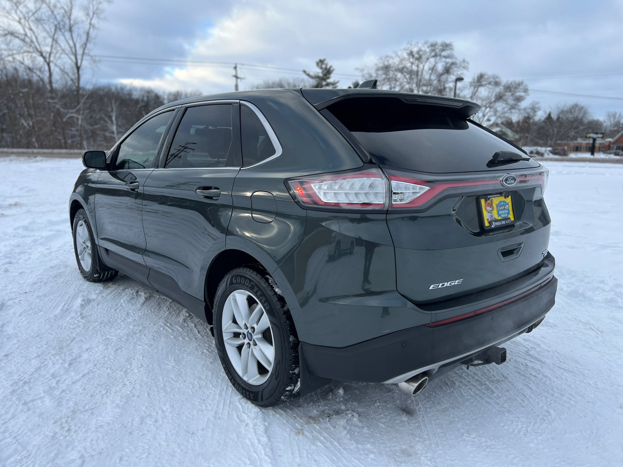 Used 2015 Ford Edge SEL image 9