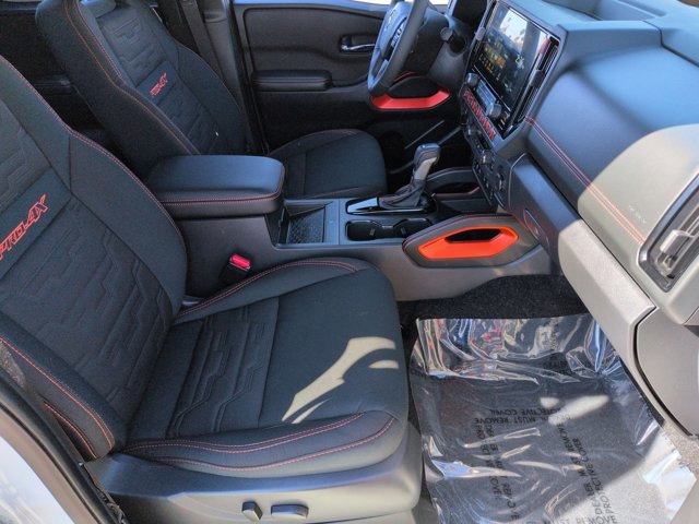 Used 2025 Nissan Frontier PRO-4X w/ Pro Convenience Package image 20
