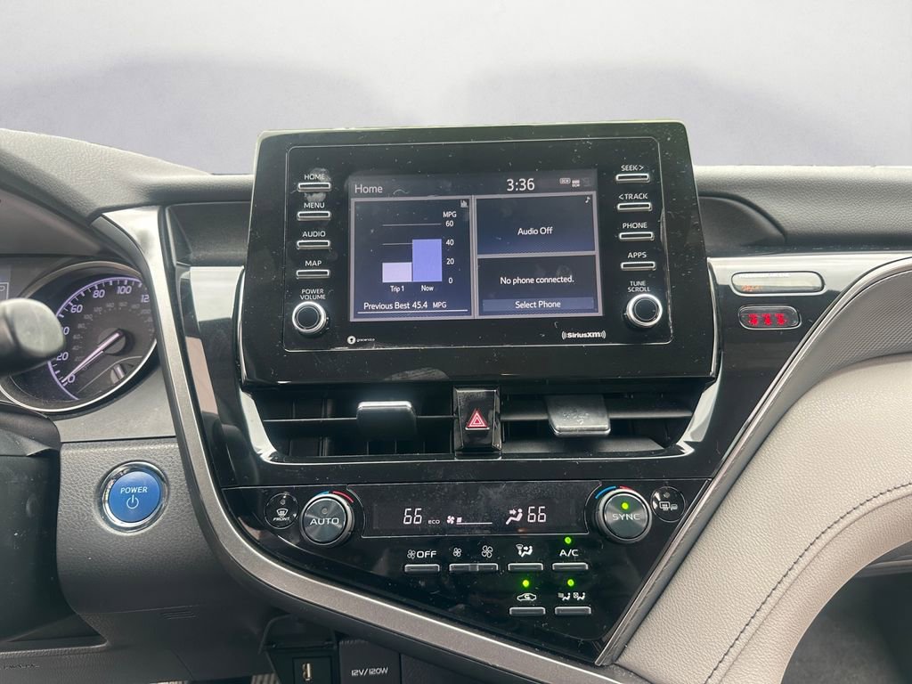 Used 2022 Toyota Camry SE FWD image 17