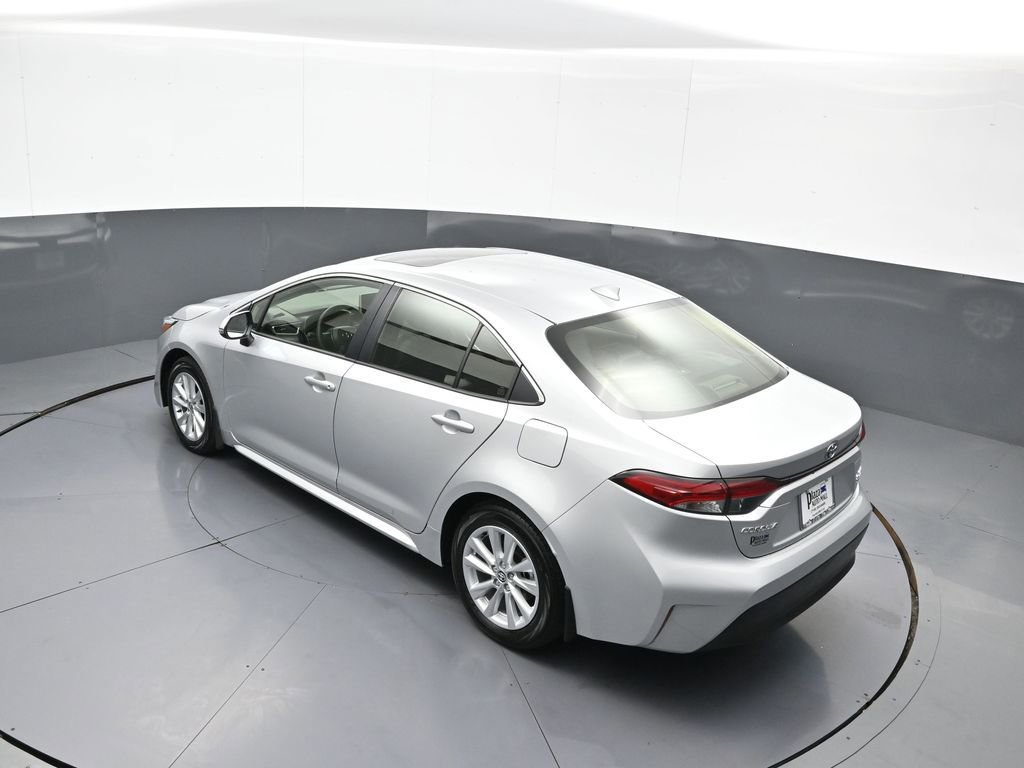 Certified 2025 Toyota Corolla XLE image 39