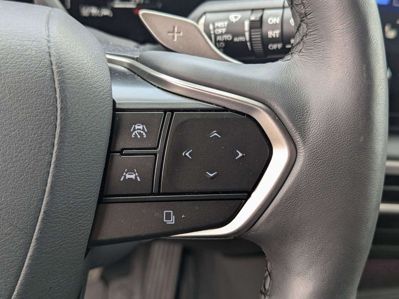 Certified 2025 Lexus RX 350 w/ Luxury Package image 27