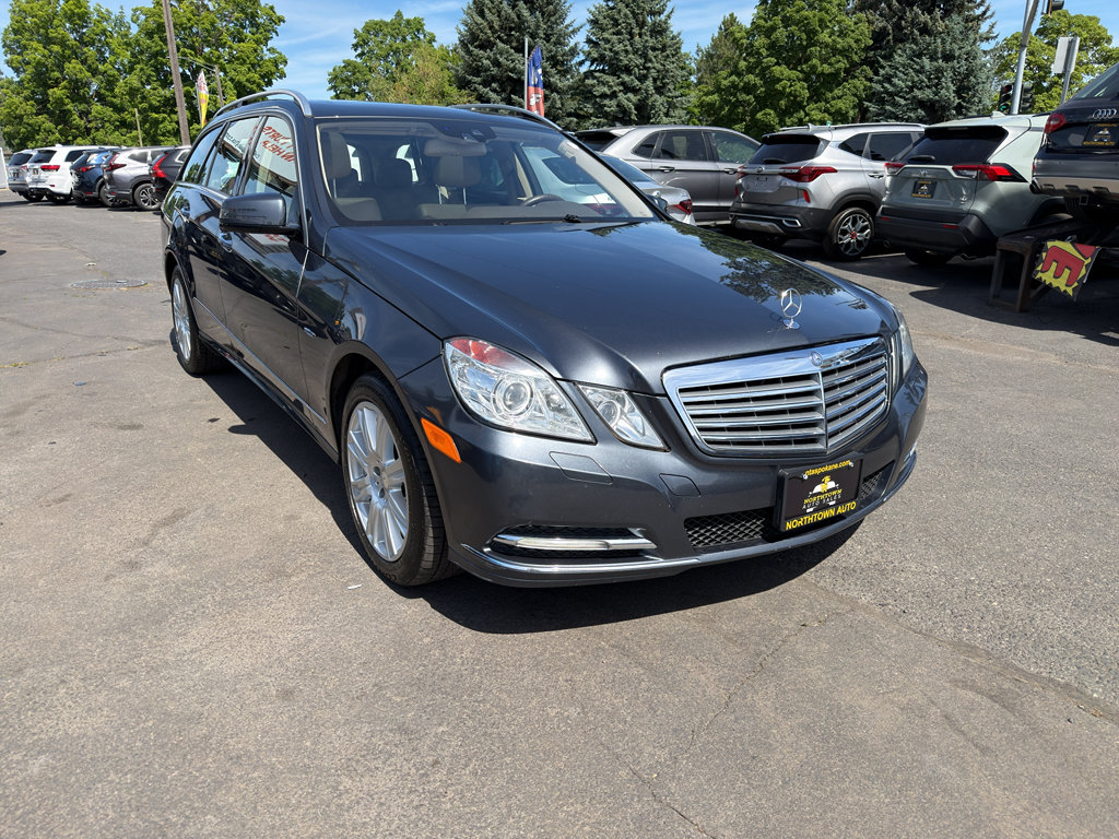 Used 2012 Mercedes-Benz E 350 4MATIC Wagon image 11