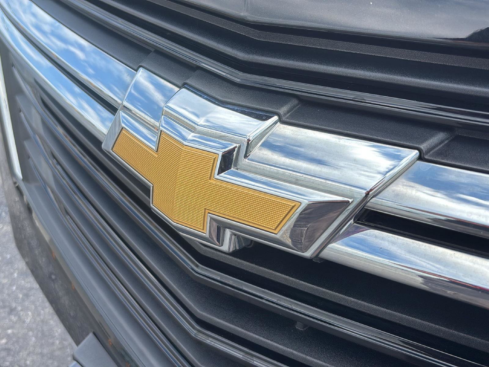 Used 2024 Chevrolet Equinox LT AWD/4WD image 3