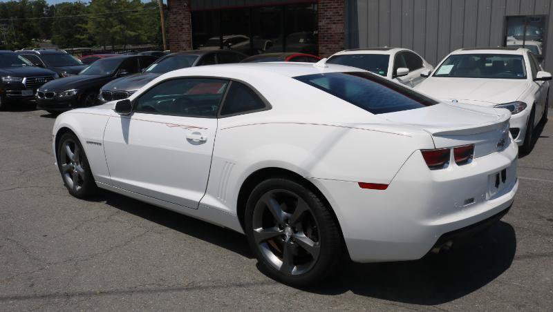 Used 2013 Chevrolet Camaro SS w/ RS Package RWD image 5