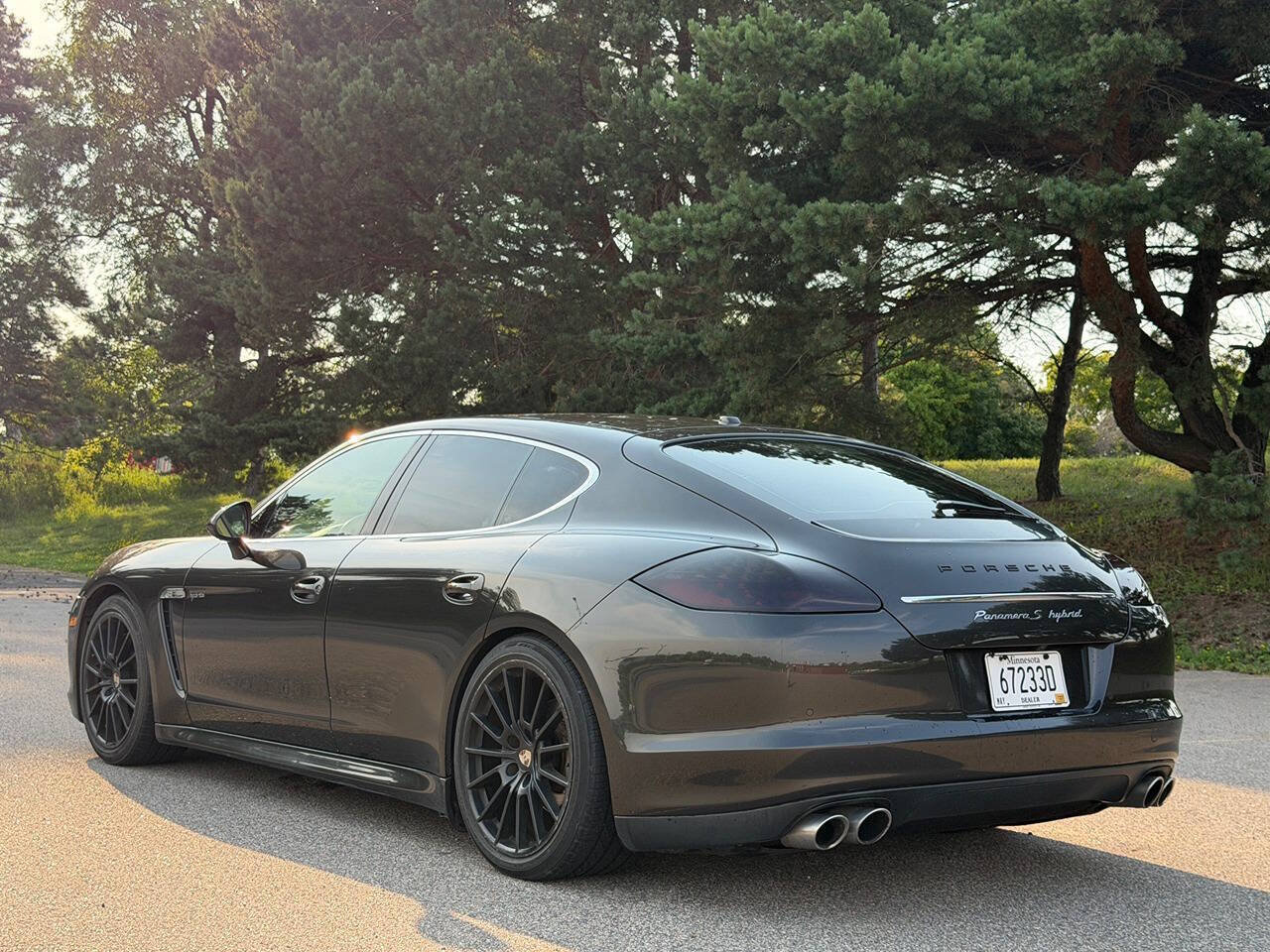 Used 2012 Porsche Panamera S RWD image 5