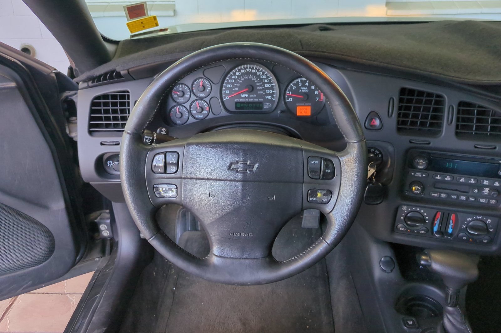 Used 2005 Chevrolet Monte Carlo SS w/ Preferred Equipment Group FWD image 15