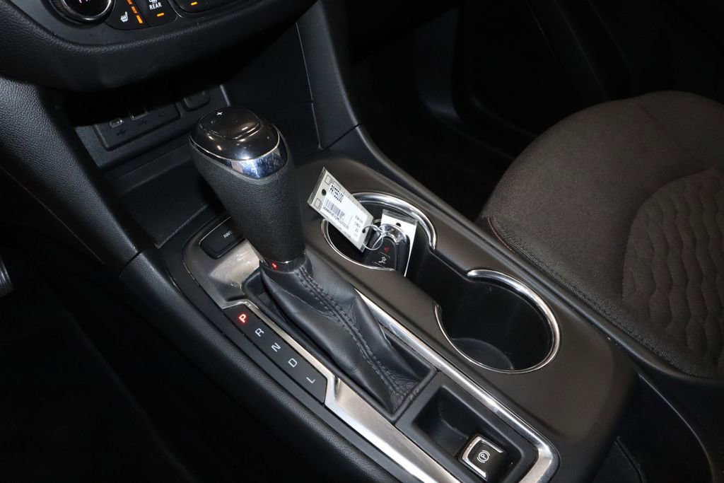 Used 2021 Chevrolet Equinox LT image 33