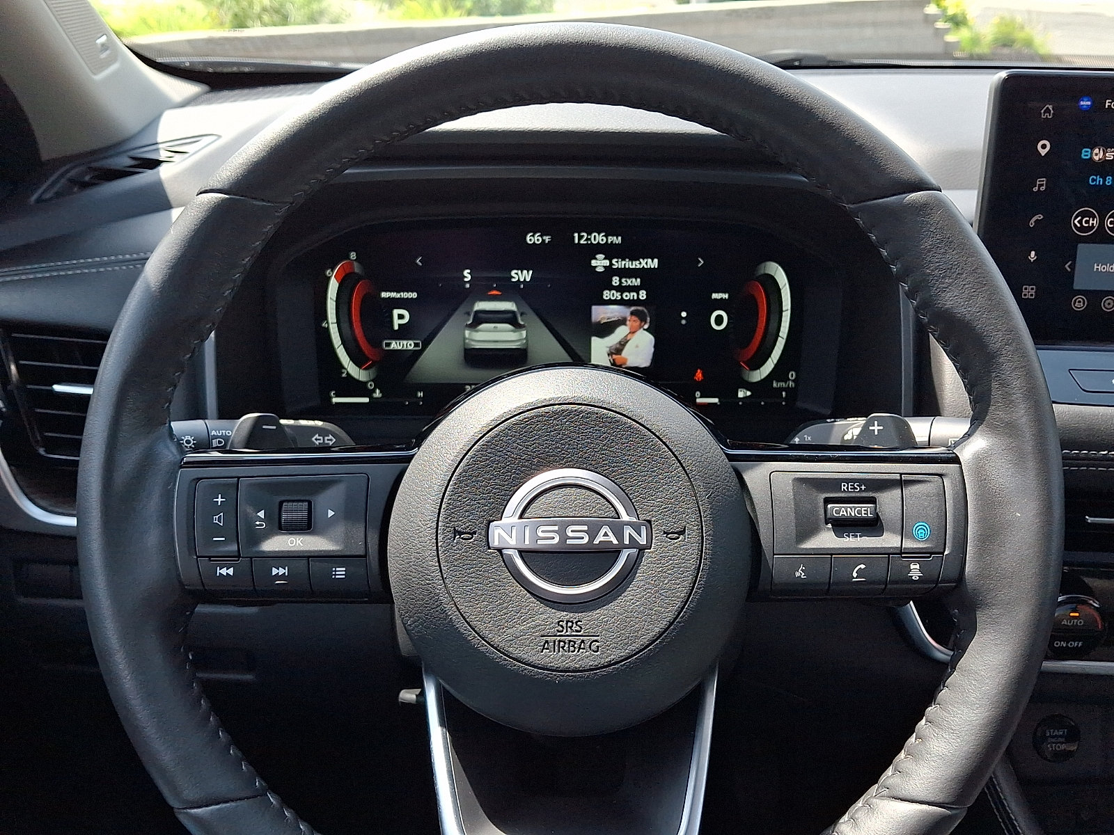Used 2024 Nissan Rogue Platinum AWD/4WD image 22
