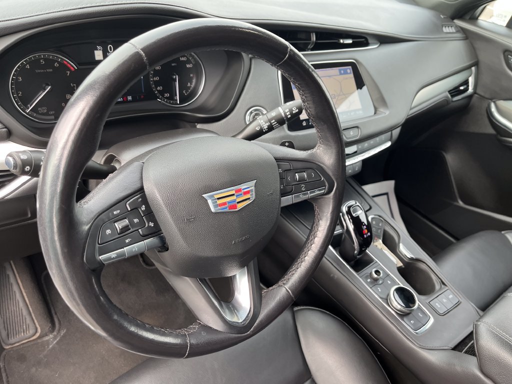 Used 2023 Cadillac XT4 Premium Luxury w/ Cold Weather Package AWD/4WD image 16