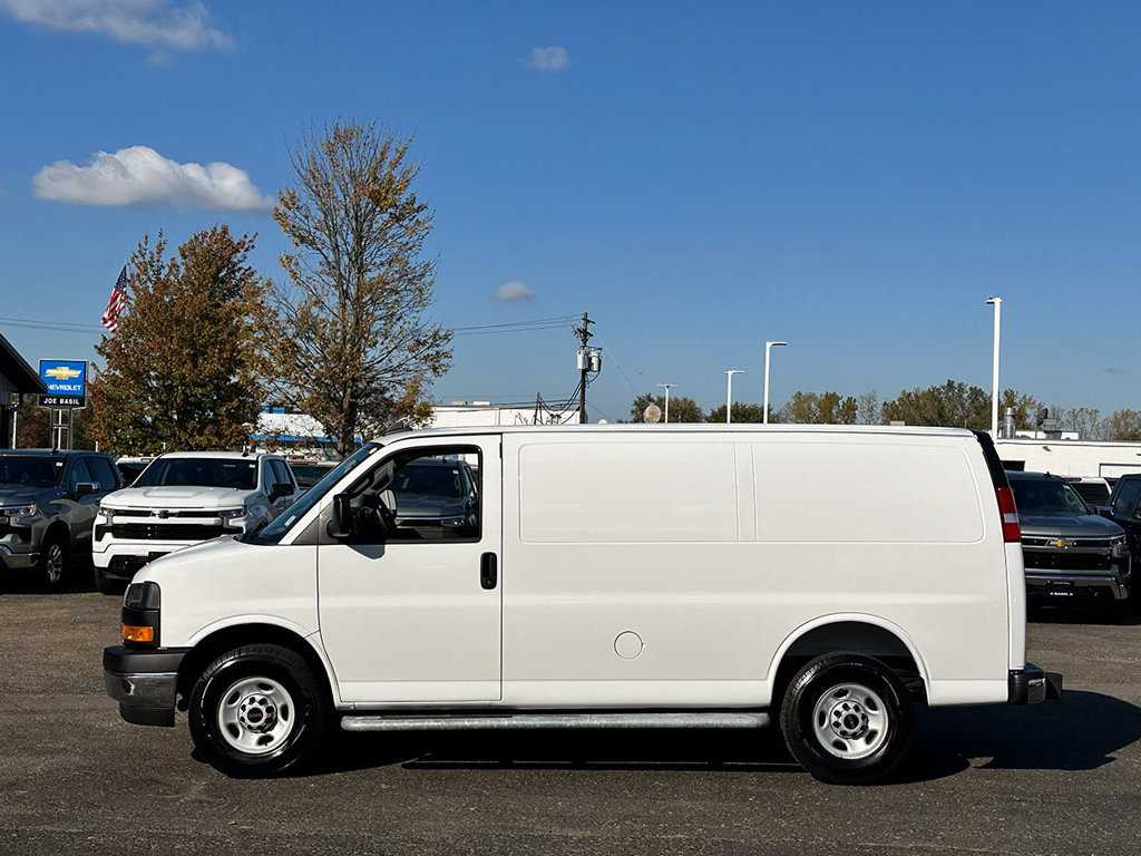 Used 2025 GMC Savana 2500 w/ Driver Convenience Package RWD image 10