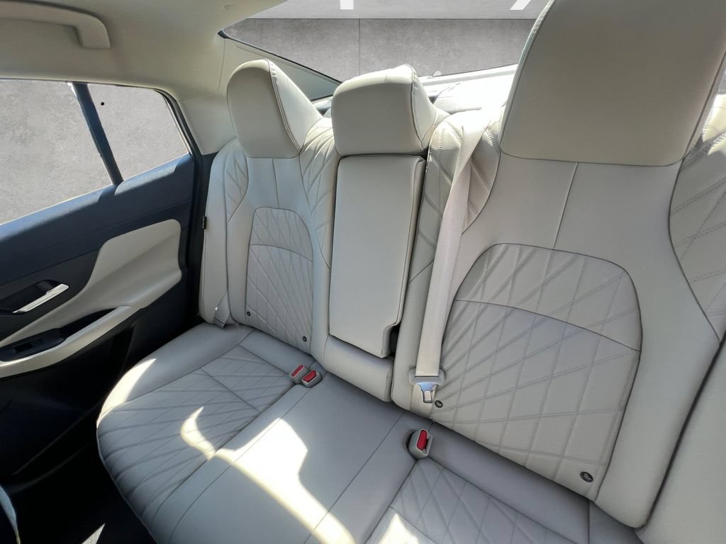 Certified 2026 Nissan Sentra SL w/ Floor Mat Package FWD image 22