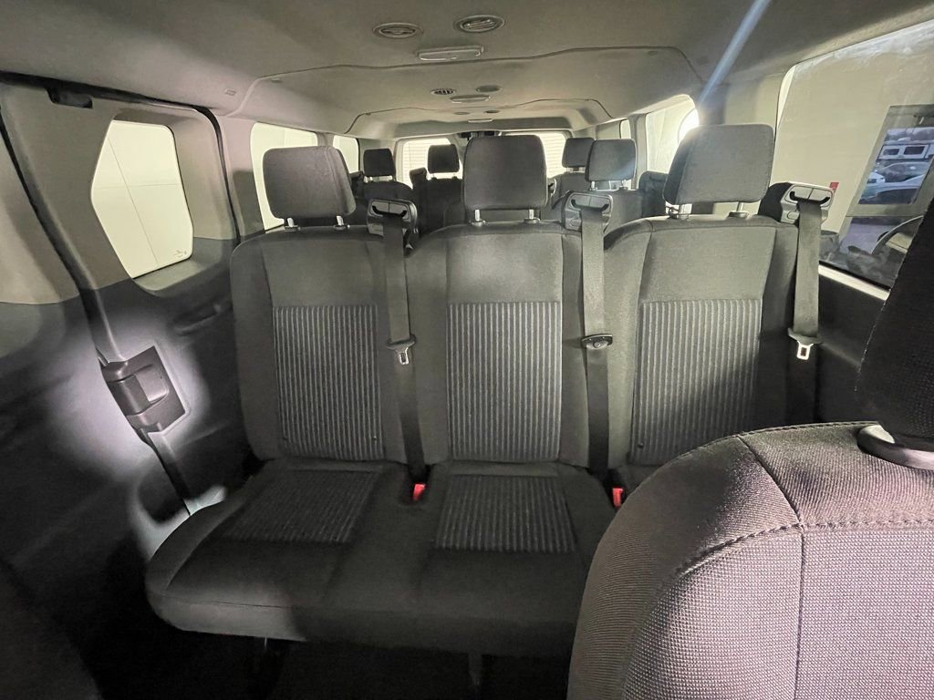 Used 2018 Ford Transit 350 XL image 25