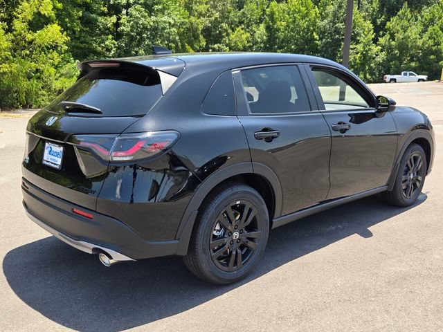 New 2027 Honda HR-V Sport image 3